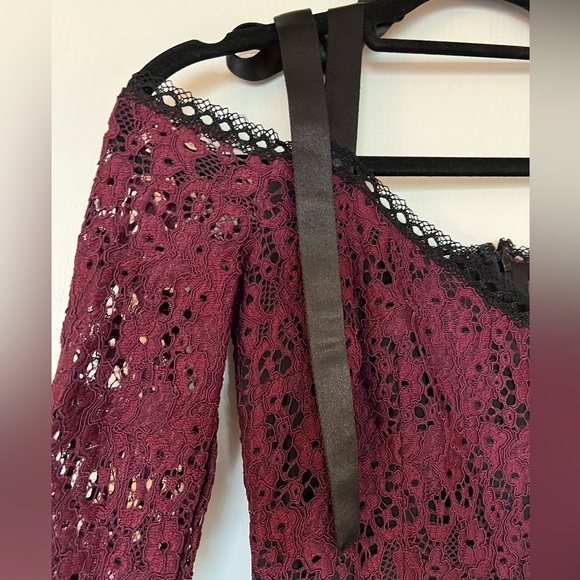 NWT Alexis Sophie Burgundy Lace Off Shoulder Tie Shoulder Dress. Small - Picture 12 of 14